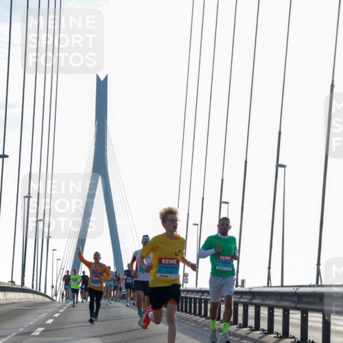 03.10.2026 - Köhlbrandbrückenlauf Yannick Fuchs http://msf.ph/oto/10777322 03.10.2026 09:21:08 Position 1 1296 meine-sportfotos.de
