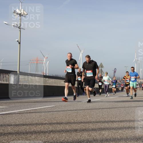 03.10.2026 - Köhlbrandbrückenlauf Yannick Fuchs http://msf.ph/oto/10777325 03.10.2026 09:43:48 Position 2 2623 meine-sportfotos.de