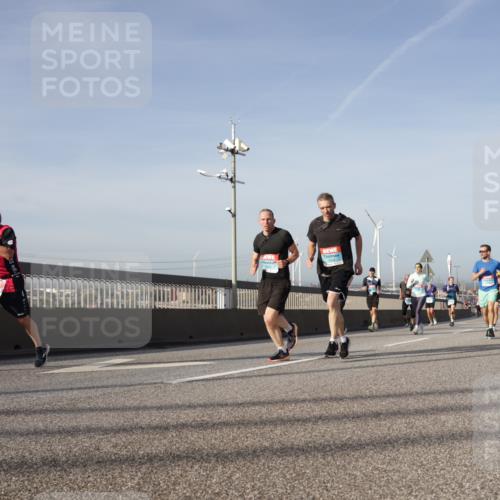 03.10.2026 - Köhlbrandbrückenlauf Yannick Fuchs http://msf.ph/oto/10777342 03.10.2026 09:43:49 Position 2  meine-sportfotos.de