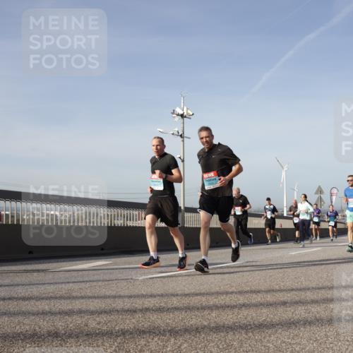 03.10.2026 - Köhlbrandbrückenlauf Yannick Fuchs http://msf.ph/oto/10777353 03.10.2026 09:43:49 Position 2 3623 meine-sportfotos.de
