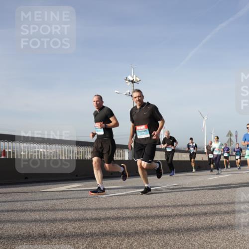 03.10.2026 - Köhlbrandbrückenlauf Yannick Fuchs http://msf.ph/oto/10777355 03.10.2026 09:43:49 Position 2  meine-sportfotos.de