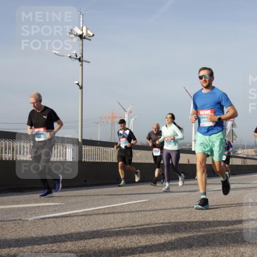 03.10.2026 - Köhlbrandbrückenlauf Yannick Fuchs http://msf.ph/oto/10777369 03.10.2026 09:43:51 Position 2 2489 meine-sportfotos.de