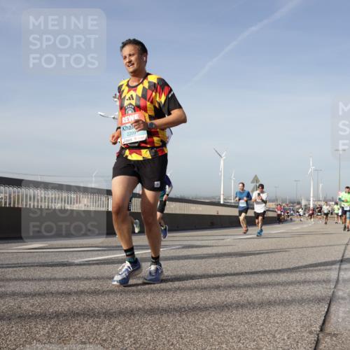 03.10.2026 - Köhlbrandbrückenlauf Yannick Fuchs http://msf.ph/oto/10777407 03.10.2026 09:43:54 Position 2 2209 meine-sportfotos.de
