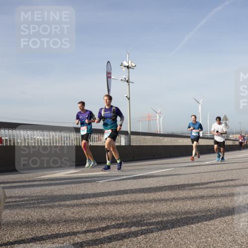 03.10.2026 - Köhlbrandbrückenlauf Yannick Fuchs http://msf.ph/oto/10777419 03.10.2026 09:43:55 Position 2  meine-sportfotos.de
