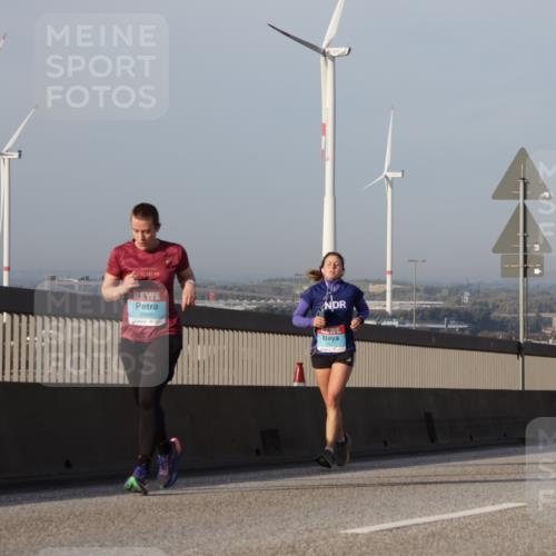 03.10.2026 - Köhlbrandbrückenlauf Yannick Fuchs http://msf.ph/oto/10777509 03.10.2026 09:44:02 Position 2 42, 195, 2669, 2973 meine-sportfotos.de