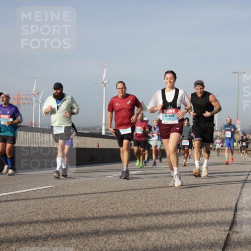 03.10.2026 - Köhlbrandbrückenlauf Yannick Fuchs http://msf.ph/oto/10777650 03.10.2026 09:44:13 Position 2 2507 meine-sportfotos.de