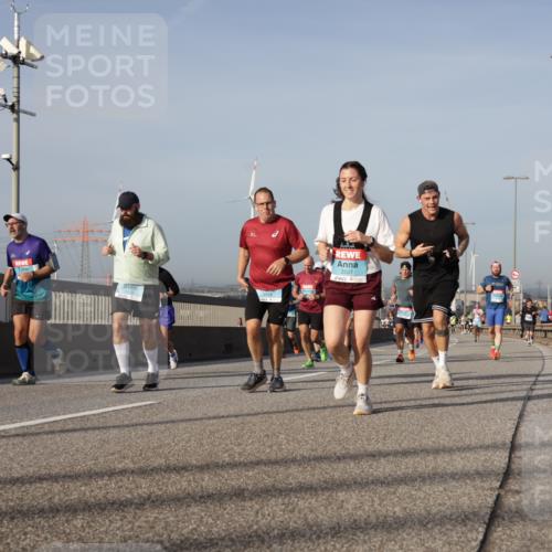 03.10.2026 - Köhlbrandbrückenlauf Yannick Fuchs http://msf.ph/oto/10777656 03.10.2026 09:44:13 Position 2 2507 meine-sportfotos.de