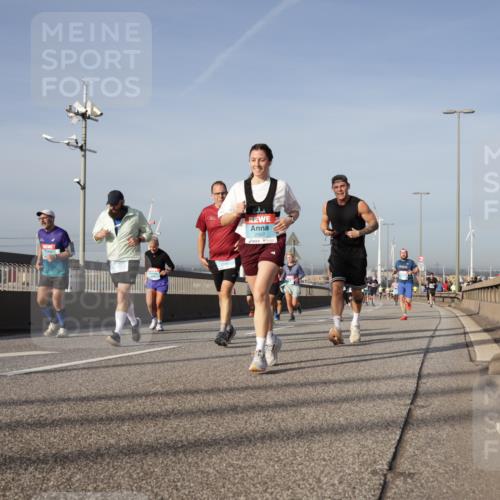 03.10.2026 - Köhlbrandbrückenlauf Yannick Fuchs http://msf.ph/oto/10777667 03.10.2026 09:44:13 Position 2 2507 meine-sportfotos.de