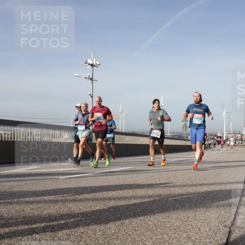 03.10.2026 - Köhlbrandbrückenlauf Yannick Fuchs http://msf.ph/oto/10777710 03.10.2026 09:44:17 Position 2  meine-sportfotos.de