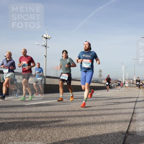 03.10.2026 - Köhlbrandbrückenlauf Yannick Fuchs http://msf.ph/oto/10777721 03.10.2026 09:44:17 Position 2 1473 meine-sportfotos.de