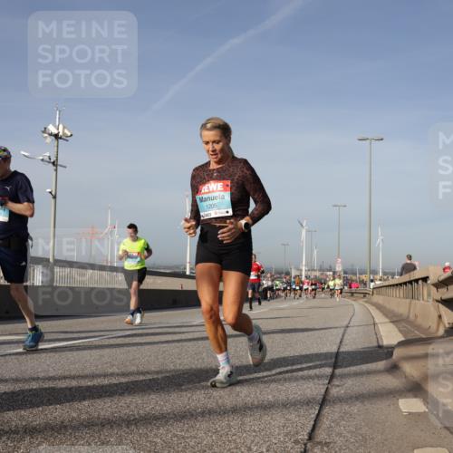 03.10.2026 - Köhlbrandbrückenlauf Yannick Fuchs http://msf.ph/oto/10777863 03.10.2026 09:44:28 Position 2 2384, 1205, 8 meine-sportfotos.de
