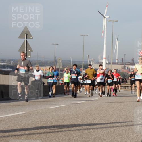 03.10.2026 - Köhlbrandbrückenlauf Yannick Fuchs http://msf.ph/oto/10777912 03.10.2026 09:44:33 Position 2  meine-sportfotos.de