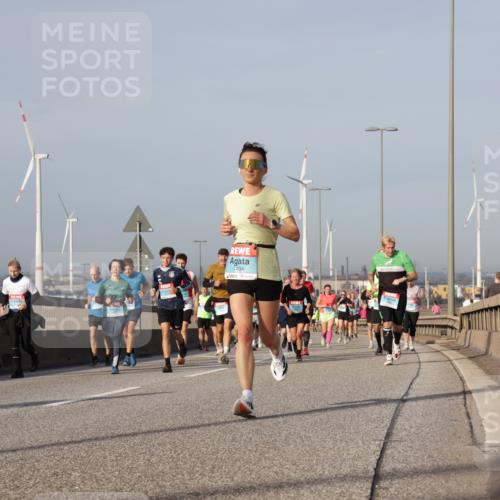 03.10.2026 - Köhlbrandbrückenlauf Yannick Fuchs http://msf.ph/oto/10777980 03.10.2026 09:44:38 Position 2 1404 meine-sportfotos.de