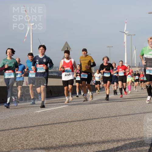 03.10.2026 - Köhlbrandbrückenlauf Yannick Fuchs http://msf.ph/oto/10778004 03.10.2026 09:44:40 Position 2  meine-sportfotos.de