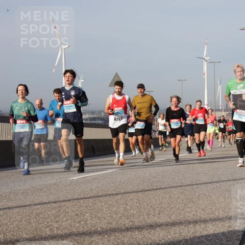 03.10.2026 - Köhlbrandbrückenlauf Yannick Fuchs http://msf.ph/oto/10778006 03.10.2026 09:44:40 Position 2 2136 meine-sportfotos.de