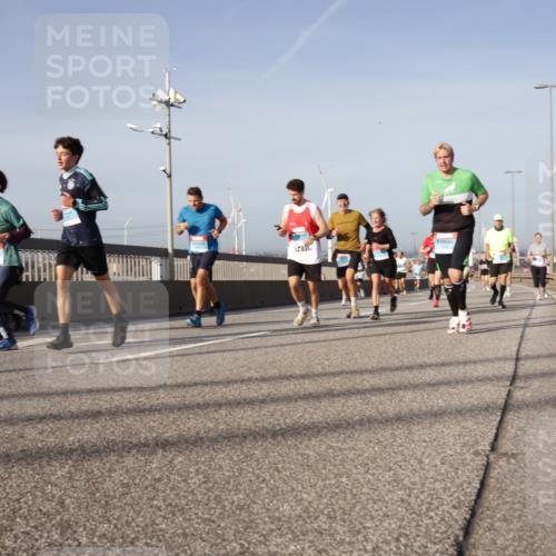 03.10.2026 - Köhlbrandbrückenlauf Yannick Fuchs http://msf.ph/oto/10778038 03.10.2026 09:44:42 Position 2  meine-sportfotos.de