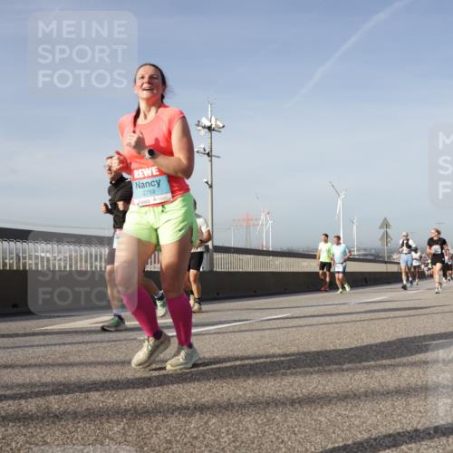 03.10.2026 - Köhlbrandbrückenlauf Yannick Fuchs http://msf.ph/oto/10778156 03.10.2026 09:44:49 Position 2 2759 meine-sportfotos.de
