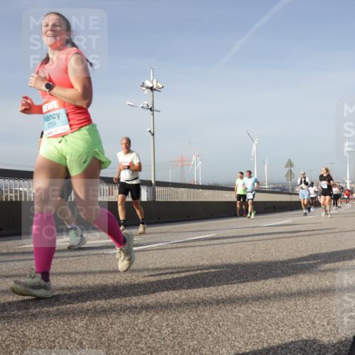 03.10.2026 - Köhlbrandbrückenlauf Yannick Fuchs http://msf.ph/oto/10778160 03.10.2026 09:44:50 Position 2 2759 meine-sportfotos.de