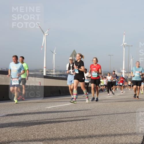 03.10.2026 - Köhlbrandbrückenlauf Yannick Fuchs http://msf.ph/oto/10778163 03.10.2026 09:44:50 Position 2  meine-sportfotos.de