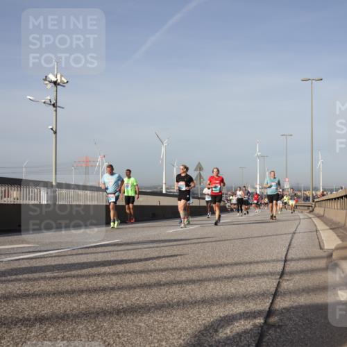 03.10.2026 - Köhlbrandbrückenlauf Yannick Fuchs http://msf.ph/oto/10778173 03.10.2026 09:44:51 Position 2  meine-sportfotos.de