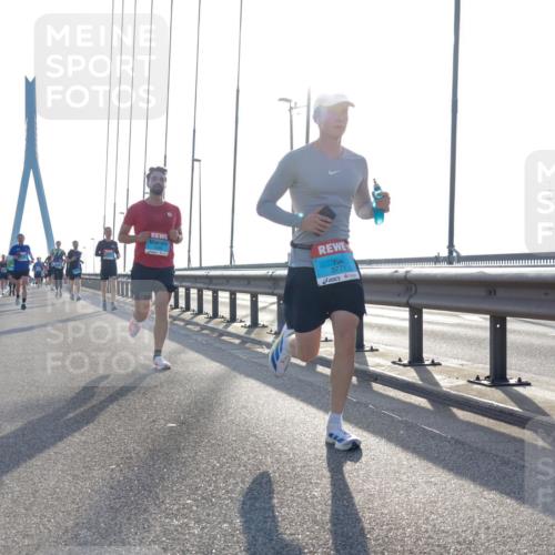 03.10.2026 - Köhlbrandbrückenlauf Yannick Fuchs http://msf.ph/oto/10778182 03.10.2026 09:22:39 Position 1 3771 meine-sportfotos.de