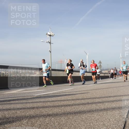 03.10.2026 - Köhlbrandbrückenlauf Yannick Fuchs http://msf.ph/oto/10778191 03.10.2026 09:44:52 Position 2  meine-sportfotos.de