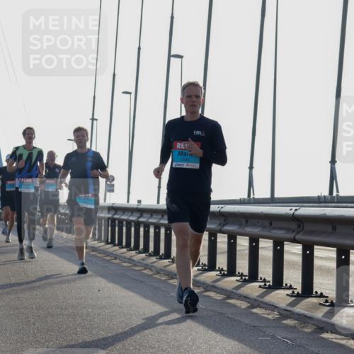 03.10.2026 - Köhlbrandbrückenlauf Yannick Fuchs http://msf.ph/oto/10778197 03.10.2026 09:22:41 Position 1 1515, 1644 meine-sportfotos.de