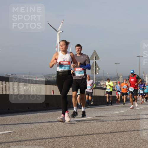 03.10.2026 - Köhlbrandbrückenlauf Yannick Fuchs http://msf.ph/oto/10778252 03.10.2026 09:44:57 Position 2  meine-sportfotos.de