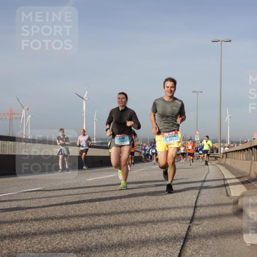 03.10.2026 - Köhlbrandbrückenlauf Yannick Fuchs http://msf.ph/oto/10778278 03.10.2026 09:45:00 Position 2 1067, 3081 meine-sportfotos.de