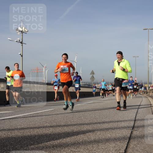 03.10.2026 - Köhlbrandbrückenlauf Yannick Fuchs http://msf.ph/oto/10778299 03.10.2026 09:45:06 Position 2  meine-sportfotos.de
