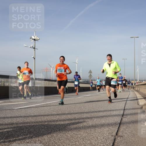 03.10.2026 - Köhlbrandbrückenlauf Yannick Fuchs http://msf.ph/oto/10778302 03.10.2026 09:45:06 Position 2  meine-sportfotos.de