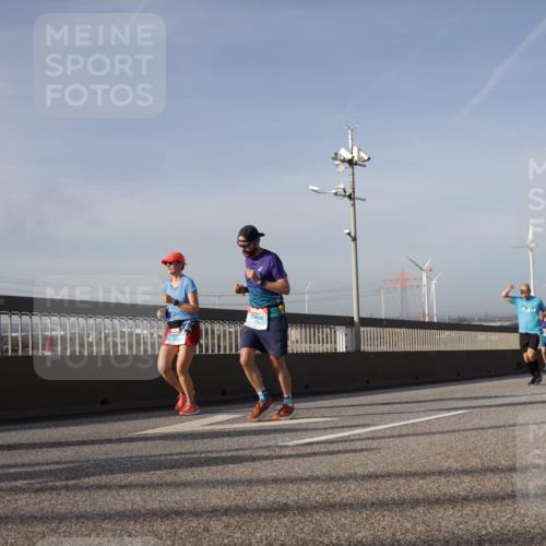 03.10.2026 - Köhlbrandbrückenlauf Yannick Fuchs http://msf.ph/oto/10778342 03.10.2026 09:45:09 Position 2  meine-sportfotos.de