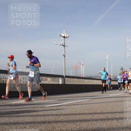 03.10.2026 - Köhlbrandbrückenlauf Yannick Fuchs http://msf.ph/oto/10778345 03.10.2026 09:45:09 Position 2  meine-sportfotos.de