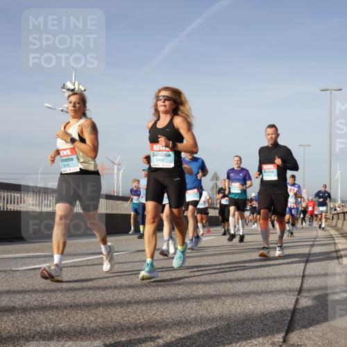 03.10.2026 - Köhlbrandbrückenlauf Yannick Fuchs http://msf.ph/oto/10778382 03.10.2026 09:45:12 Position 2 2445, 2491 meine-sportfotos.de
