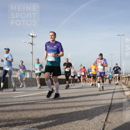 03.10.2026 - Köhlbrandbrückenlauf Yannick Fuchs http://msf.ph/oto/10778416 03.10.2026 09:45:15 Position 2 2659, 144 meine-sportfotos.de