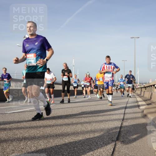 03.10.2026 - Köhlbrandbrückenlauf Yannick Fuchs http://msf.ph/oto/10778421 03.10.2026 09:45:15 Position 2 1441, 8 meine-sportfotos.de