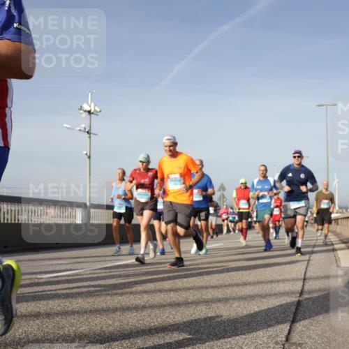 03.10.2026 - Köhlbrandbrückenlauf Yannick Fuchs http://msf.ph/oto/10778447 03.10.2026 09:45:17 Position 2 336 meine-sportfotos.de