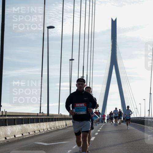 03.10.2026 - Köhlbrandbrückenlauf Yannick Fuchs http://msf.ph/oto/10778545 03.10.2026 09:23:19 Position 1 2099 meine-sportfotos.de