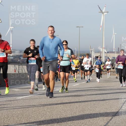 03.10.2026 - Köhlbrandbrückenlauf Yannick Fuchs http://msf.ph/oto/10778579 03.10.2026 09:45:33 Position 2 2661, 3093, 1, 500 meine-sportfotos.de