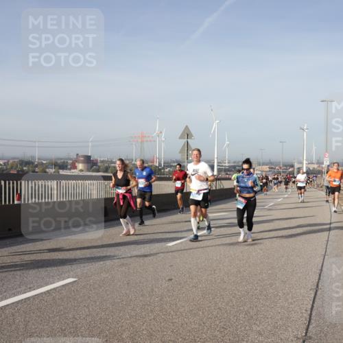 03.10.2026 - Köhlbrandbrückenlauf Yannick Fuchs http://msf.ph/oto/10778619 03.10.2026 09:45:39 Position 2  meine-sportfotos.de