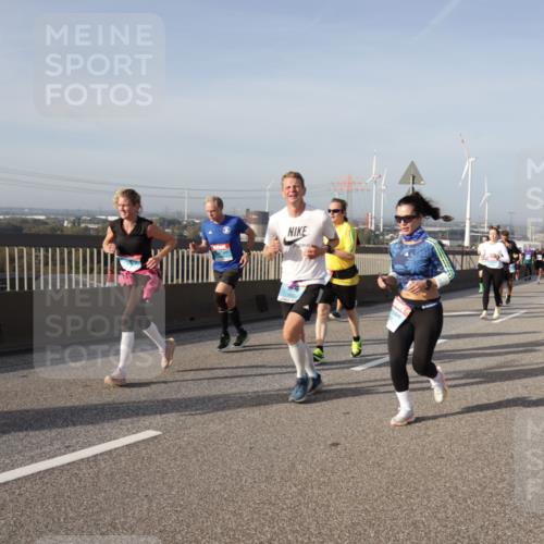 03.10.2026 - Köhlbrandbrückenlauf Yannick Fuchs http://msf.ph/oto/10778637 03.10.2026 09:45:40 Position 2  meine-sportfotos.de