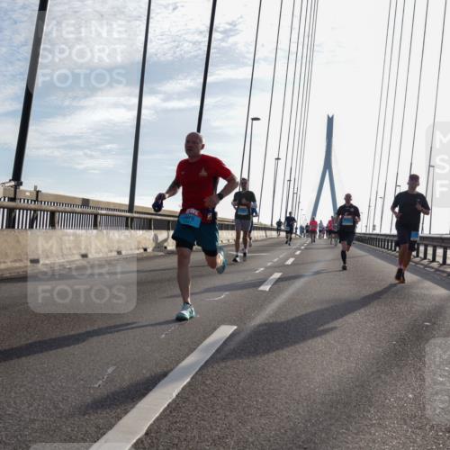 03.10.2026 - Köhlbrandbrückenlauf Yannick Fuchs http://msf.ph/oto/10778668 03.10.2026 09:23:31 Position 1  meine-sportfotos.de