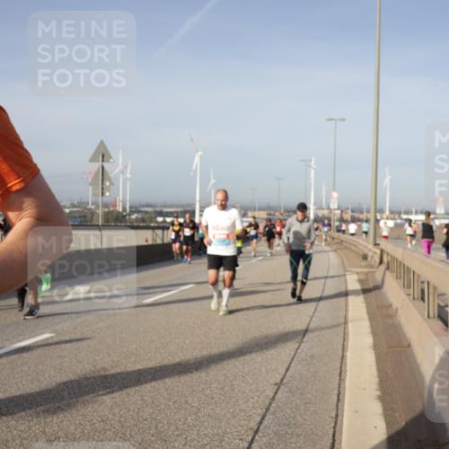 03.10.2026 - Köhlbrandbrückenlauf Yannick Fuchs http://msf.ph/oto/10778678 03.10.2026 09:45:43 Position 2  meine-sportfotos.de