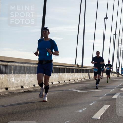 03.10.2026 - Köhlbrandbrückenlauf Yannick Fuchs http://msf.ph/oto/10778694 03.10.2026 09:23:34 Position 1  meine-sportfotos.de
