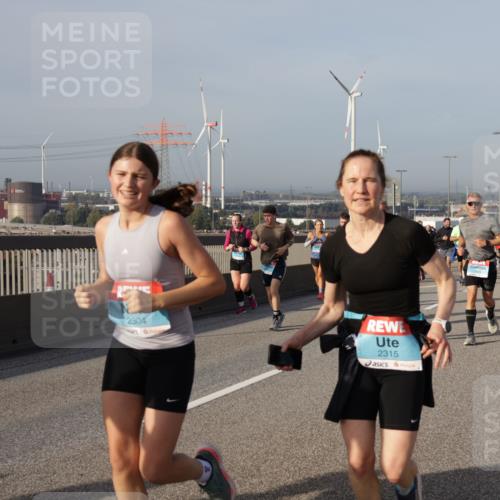 03.10.2026 - Köhlbrandbrückenlauf Yannick Fuchs http://msf.ph/oto/10778788 03.10.2026 09:45:53 Position 2 2304, 2315, 500 meine-sportfotos.de