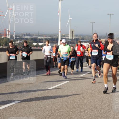 03.10.2026 - Köhlbrandbrückenlauf Yannick Fuchs http://msf.ph/oto/10778831 03.10.2026 09:45:57 Position 2 1902, 50 meine-sportfotos.de