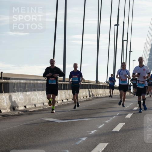 03.10.2026 - Köhlbrandbrückenlauf Yannick Fuchs http://msf.ph/oto/10778979 03.10.2026 09:23:59 Position 1  meine-sportfotos.de
