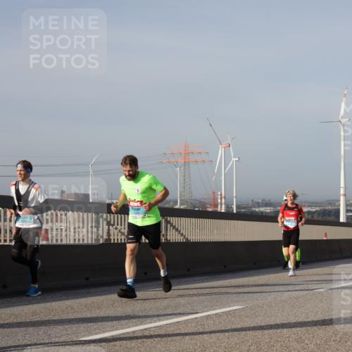 03.10.2026 - Köhlbrandbrückenlauf Yannick Fuchs http://msf.ph/oto/10778980 03.10.2026 09:46:10 Position 2  meine-sportfotos.de