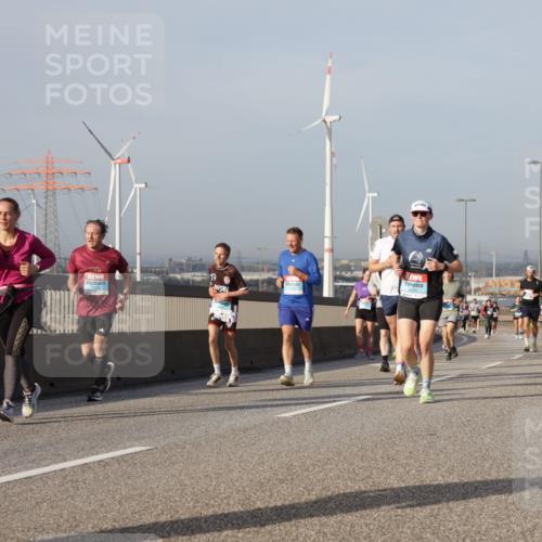 03.10.2026 - Köhlbrandbrückenlauf Yannick Fuchs http://msf.ph/oto/10779064 03.10.2026 09:46:16 Position 2  meine-sportfotos.de