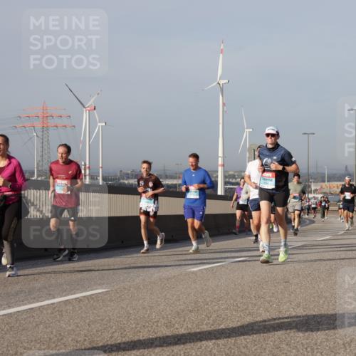 03.10.2026 - Köhlbrandbrückenlauf Yannick Fuchs http://msf.ph/oto/10779068 03.10.2026 09:46:16 Position 2  meine-sportfotos.de